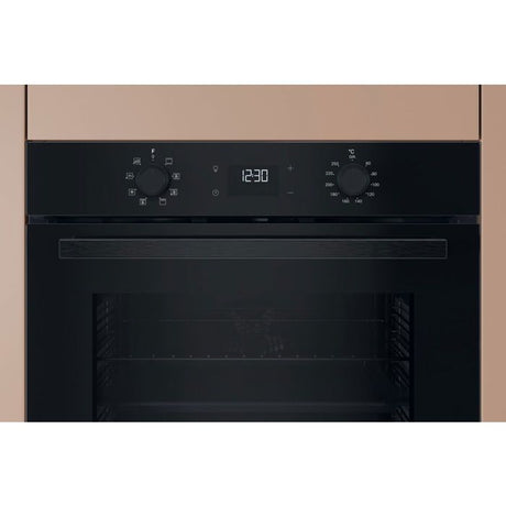 HOTPOINT  Four catalyse noir  HAO455CB