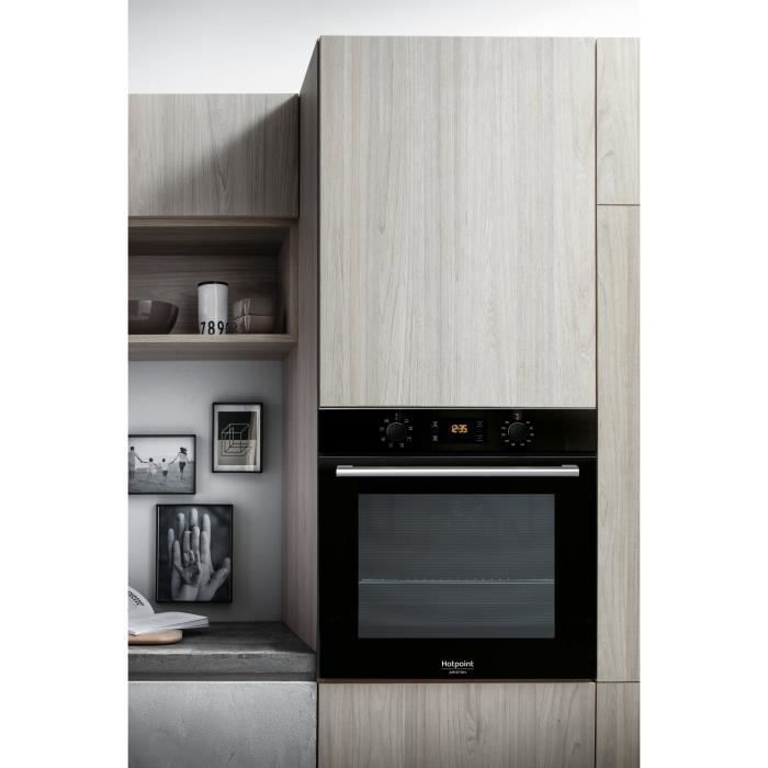 Four Èlectrique encastrable Catalyse HOTPOINT FA2 544 JC BL HA - Noir - 71L - 60x60cm