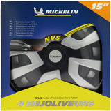 4 enjoliveurs 15 - MICHELIN - spécial utilitaires et camping-car -NVS : pastille réfléchissante pour visibilité de nuit