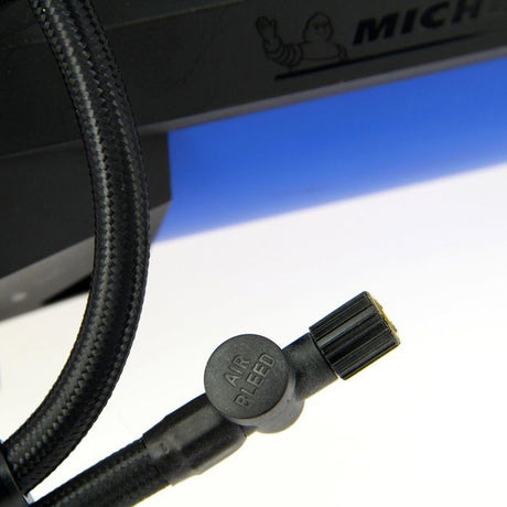 Compresseur 230V - MICHELIN - gonflage de 0.05 bars jusqu'a 7 bars - HAUT DEBIT - Moteur DIRECT DRIVE