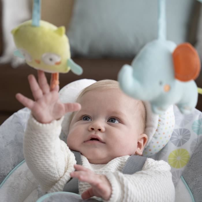 INGENUITY balancelle électrique pliable Swing and Go Hugs & Hoots- Cadeau Noel bébé, 5 vitesses de balancement, mélodies