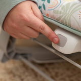 INGENUITY Transat bébé bascule évolutif 3-en-1 Keep Cozy -Tropical Rainbow- 3 Positions: arche avec jouets amovible, jusqu'a 18 kg