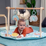 INGENUITY Tapis d'éveil bébé Sun Valley, arche de jeu en bois - 3 jouets amovibles - pliable