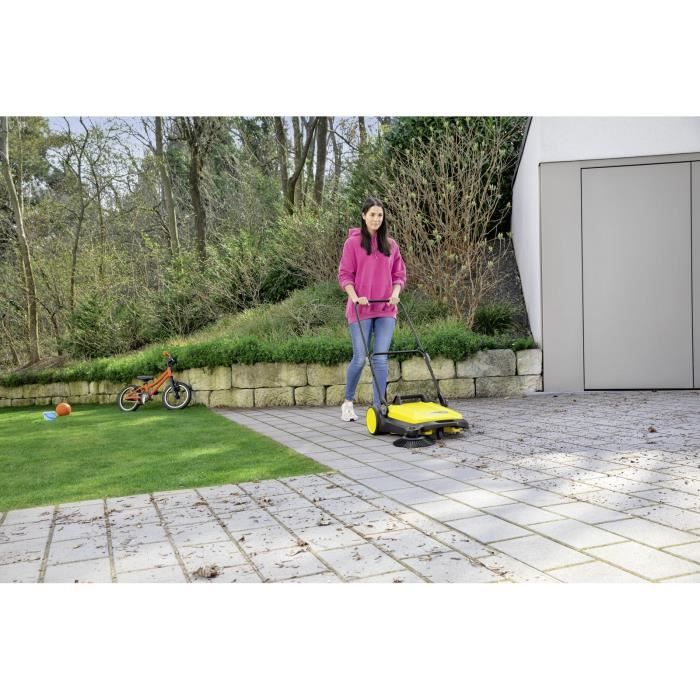 Balayeuse mécanique KARCHER S 4 - Bac 20L - 1 brosse latérale - 1800 m˛/h