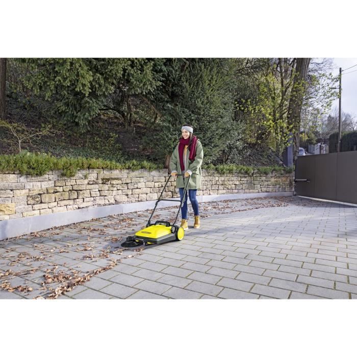 Balayeuse mécanique KARCHER S 4 - Bac 20L - 1 brosse latérale - 1800 m˛/h