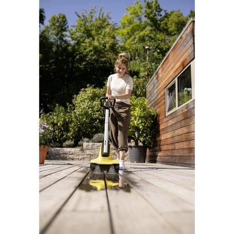 Nettoyeur de terrasse sans fil Karcher PCL 3-18 avec batterie 18V/2,5Ah, brosse rotative