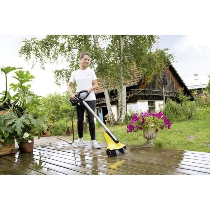 Nettoyeur de terrasse sans fil Karcher PCL 3-18 avec batterie 18V/2,5Ah, brosse rotative