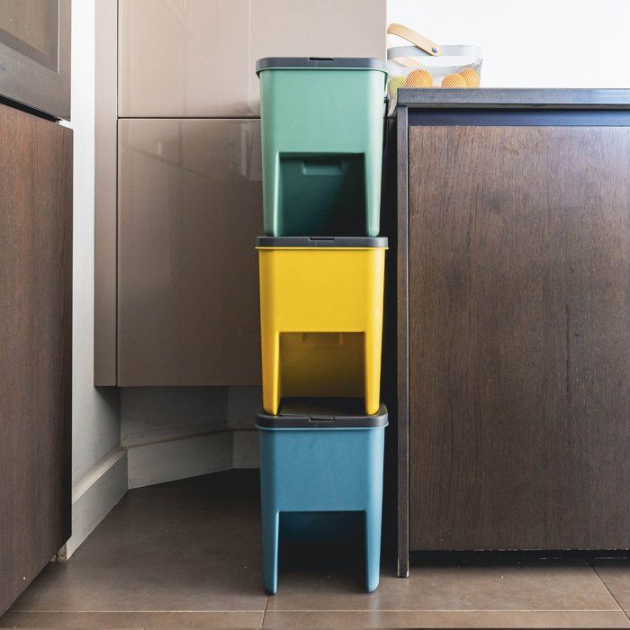 Lot de 3 Poubelles de Tri Empilables en Plastique BERGEN - 20L - Coloris Jaune, Vert & Bleu - KITCHEN MOVE