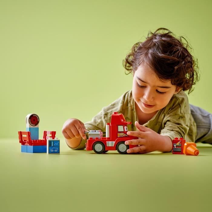 LEGO DUPLO | 10417 Cars Disney et Pixar Mack a la Course, Jouet a Roues pour Enfants