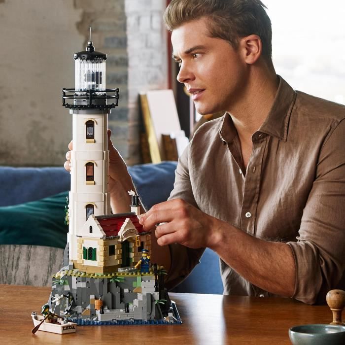 LEGO 21335 Ideas Le Phare Motorisé, Exclu Cdiscount, Idée Cadeau, Décoration Maison, avec Minifigurines Marin, Activité