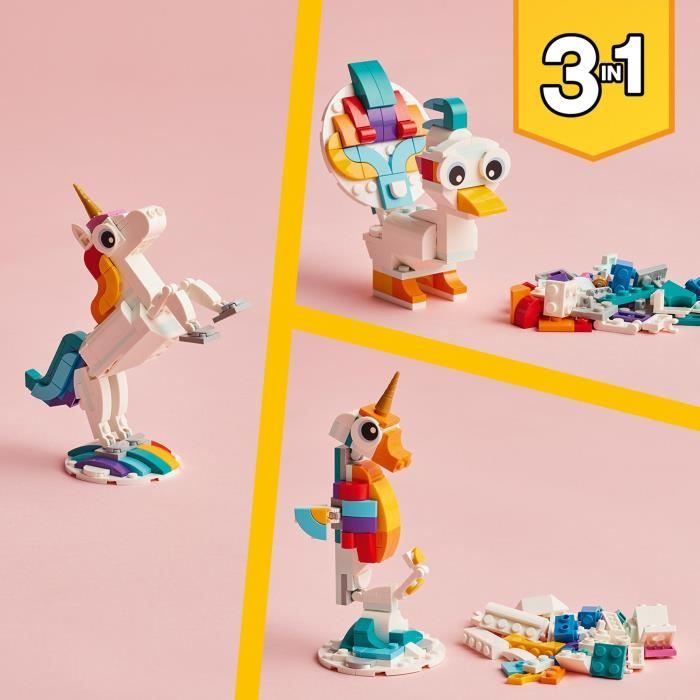LEGO Creator 3-en-1 31140 La Licorne Magique, Jouet Hippocampe et Paon,  Figurines d'Animaux