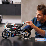 LEGO Technic 42130 BMW M 1000 RR, Construction Moto BMW, Maquette Moto GP, Échelle 1:5, Cadeau Motard, pour Adultes