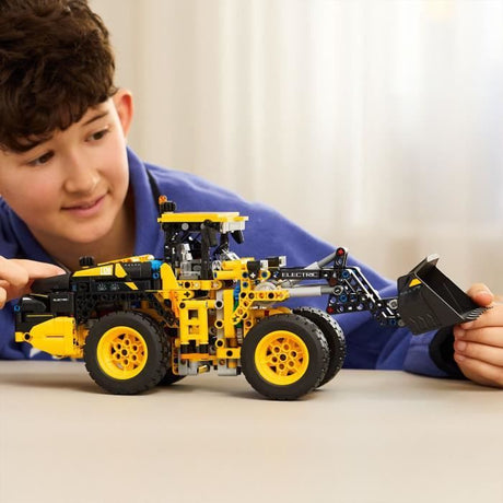 LEGO Technic 42209 La Chargeuse sur Pneus Volvo L120 Electric - Jeu pour Garçon des 9 ans