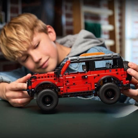 LEGO Technic 42213 SUV Ford Bronco - Jeu de Construction Collector enfant des 9 ans