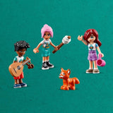 LEGO Friends 42624 Les cabanes chaleureuses de la base de loisirs - Set sur la nature