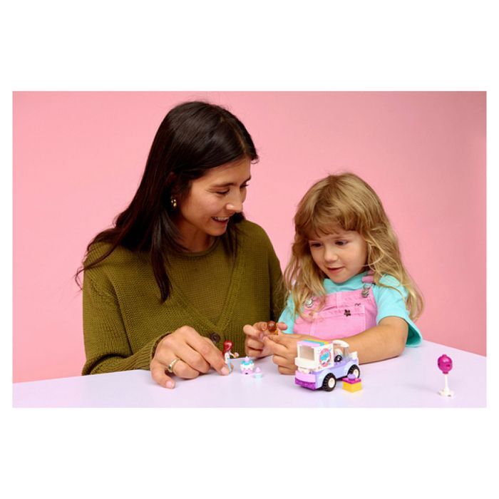 LEGO Friends 42675 La Voiture Licorne - Jouet des 4 ans - Motricité Fine - Idée de Cadeau