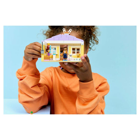 LEGO Friends 42679 L'Hôtel des Lapins de Heartlake City - Jouet de Construction des 5 ans