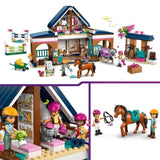 LEGO Friends 42688 L'Écurie et l'École d'Équitation - Jouet de Construction des 7 ans