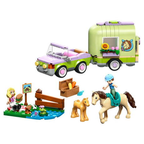 LEGO Friends 42695 La Remorque du Cheval et du Poulain - Jeu de Construction des 7 ans