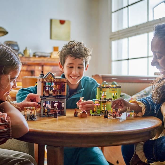 LEGO Harry Potter 76452 Magasin d'Accessoires de Quidditch et Marchand de Glaces Jeu 8 ans