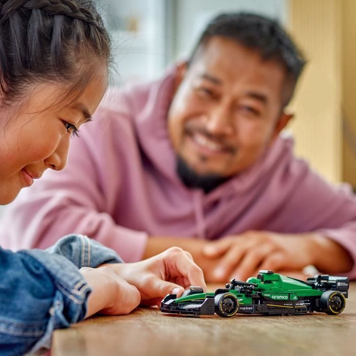 LEGO Speed Champions 77245 Voiture F1 Aston Martin Aramco AMR24 - Jouet pour garçon 10 ans