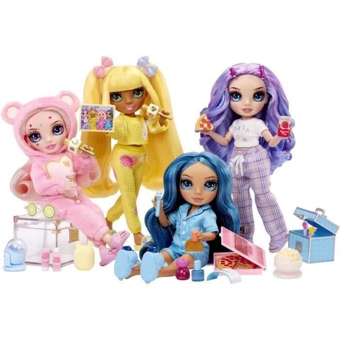 Junior High Pyjama Party - Poupée mannequin articulée 22cm - Bella (rose) - Nombreux accessoires - a partir de 4 ans