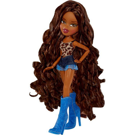 Bratz Goin' Out Poupée - Sasha - 1 Poupée Mannequin a Collectionner - Une Tenue, Un Sac a Main, Une Paire de Lunettes Soleil - 6 ans