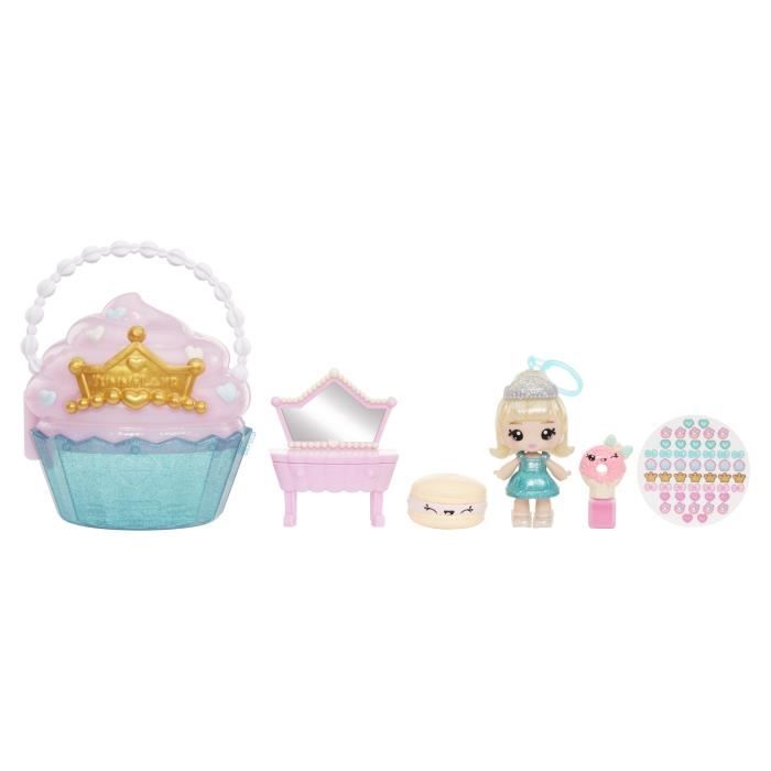 Yummiland Beauty Bag Playset + Lip Gloss Doll - Cupcake Bag - avec Callie Birthday Cake Exclusive, Vernis + Stickers a Ongles, 4 ans