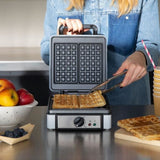 Gaufrier avec thermostat ajustable - LIVOO - DOP206 - 1200W - 2 gaufres - Antiadhésif - Surface 14,5 x 17,5 cm - Témoins lumineux
