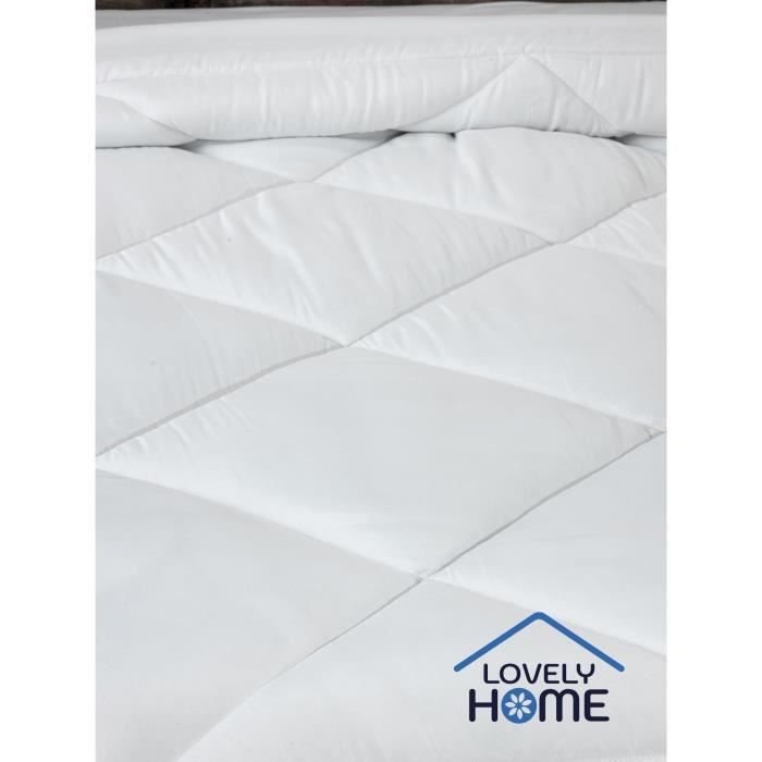 Couette 220 x 240 cm - LOVELY HOME - Légere - 280 g/m˛ - Anti-acariens - 2 personnes - Blanc