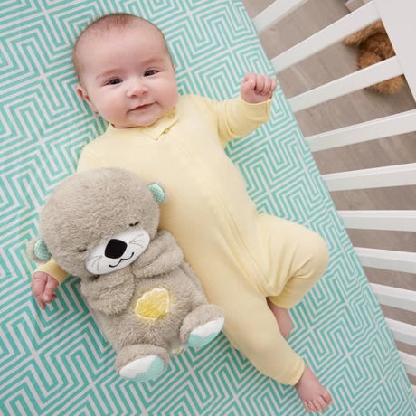 Fisher-Price - Ma Loutre Câlins Bonne Nuit - Peluche Veilleuse Bébé Musicale et Lumineuse - Jouet d'Eveil - Des la naissance FXC66