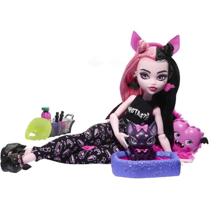 Monster High-Coffret SoirÈe Pyjama Draculaura-poupÈe et accessoires HKY66