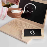 FISHER-PRICE Set de télétravail en Bois, 9 éléments avec ordinateur portable et téléphone en bois HXV11