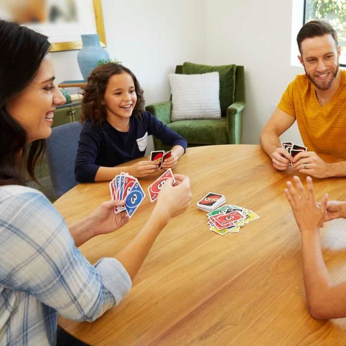 Mattel Games - Uno - Jeu de Cartes Famille - 7 ans et + W2087
