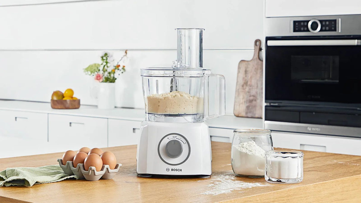 Robot multifonctions BOSCH MultiTalent3 MCM3100W – plus de  20 fonctions – 800 W – Capacité de 2,3 L – Blanc/Gris