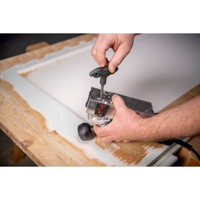 Fraiseuse a bois - METABO - LF 850 S - 4 lames réversibles carbure - Raccord pour aspiration