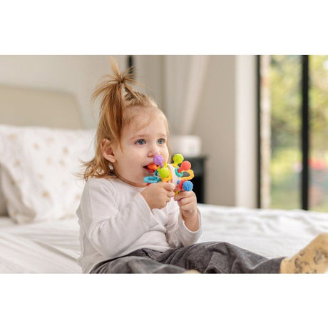 Anneau de dentition - NUBY - Twist ball - Avec hochet - Des 3 mois - Multicolore
