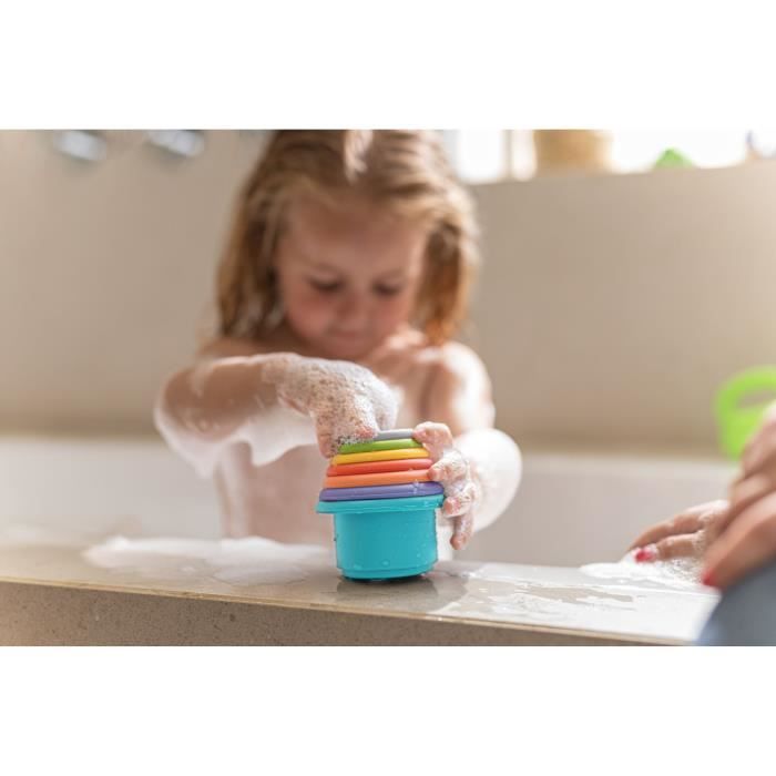 Gobelets de bain empilables - NUBY - Silicone - 5 couleurs - 5 formes