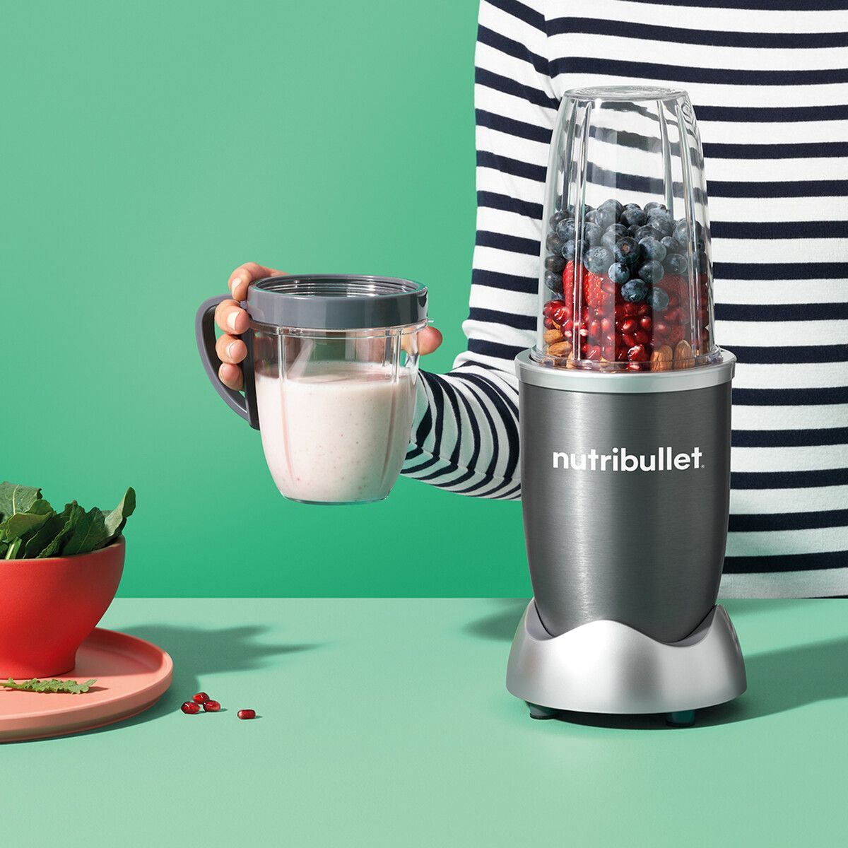 Blender - NUTRIBULLET Original 600 - NB606DG - 600 W - 2 tasses incluses 700 ml et 500 ml - Gris - Sans BPA