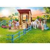 PLAYMOBIL 71494 Cavalieres avec box et poneys - Horses of Waterfall - Des 4 ans - Jeu de rôle créatif