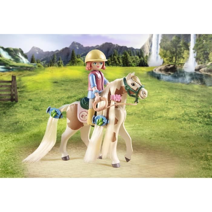 PLAYMOBIL 71639 Ellie avec cheval, Horses of Waterfall, 33 pieces, Des 4 ans