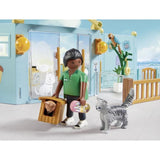 PLAYMOBIL 71742 Hôtel des animaux, soigneurs, chiens et chats, My Life, 191 pieces, Des 4 ans