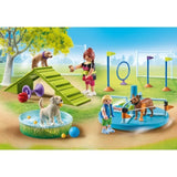 PLAYMOBIL 71745 Aire de jeux pour chiens, enfant et éducatrice, My Life, 61 pieces, Des 4 ans