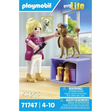 PLAYMOBIL 71747 Toiletteuse avec caniche et accessoires, My Life, 23 pieces, Des 4 ans