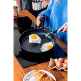 Poele - PYREX - 1455020 - En aluminium forgé - Antiadhésif - 30 cm - Sans PFAS