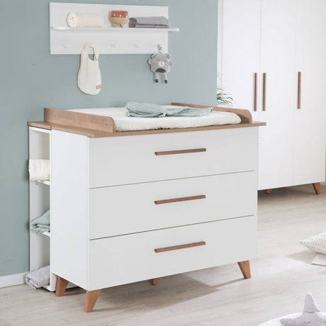 Chambre bébé complete : Lit évolutif 70 x 140 cm + commode a langer + armoire 3 portes - OLE - ROBA - Chene foncé / Blanc