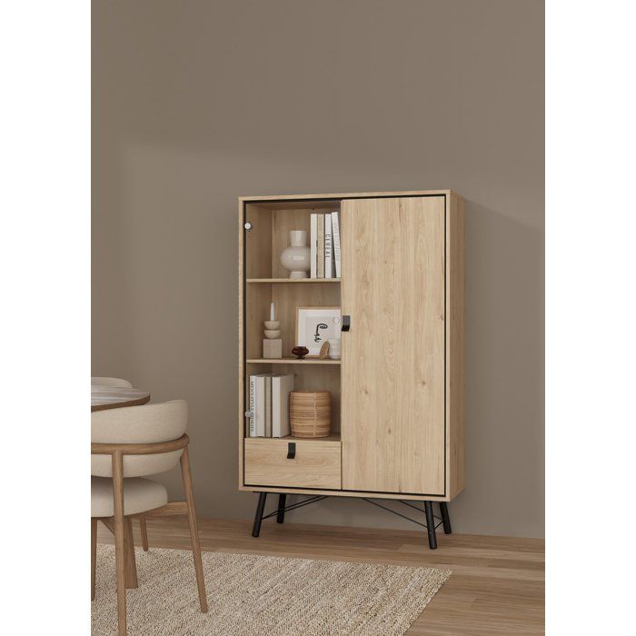 Vitrine RY en chene Jackson Hickory  2 portes dont 1 vitrée et 1 tiroir  101,8 x 40,1 x 161,8 cm