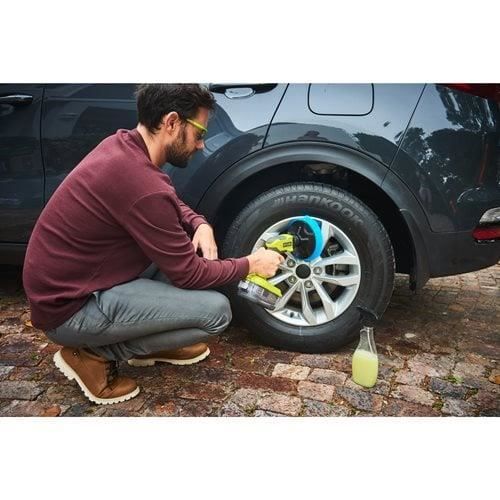 RYOBI - Brosse motorisÈe 18V ONE+ - diam. 150 mm - 210 tr/min - protection batterie IPX7 - LivrÈe avec 1 brosse moyenne - R18CPS-0