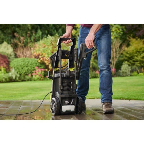 RYOBI - Nettoyeur haute pression 1600 W 130 bars - 420 L - flexible 5m, réservoir 0,9L + lances vario & turbo et brosse - RY130PWA