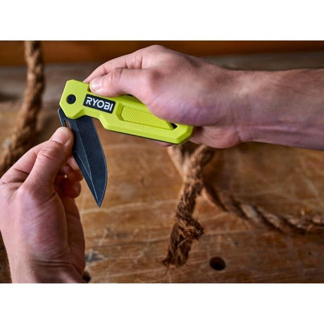 RYOBI - Couteau de poche - RHCKF-3